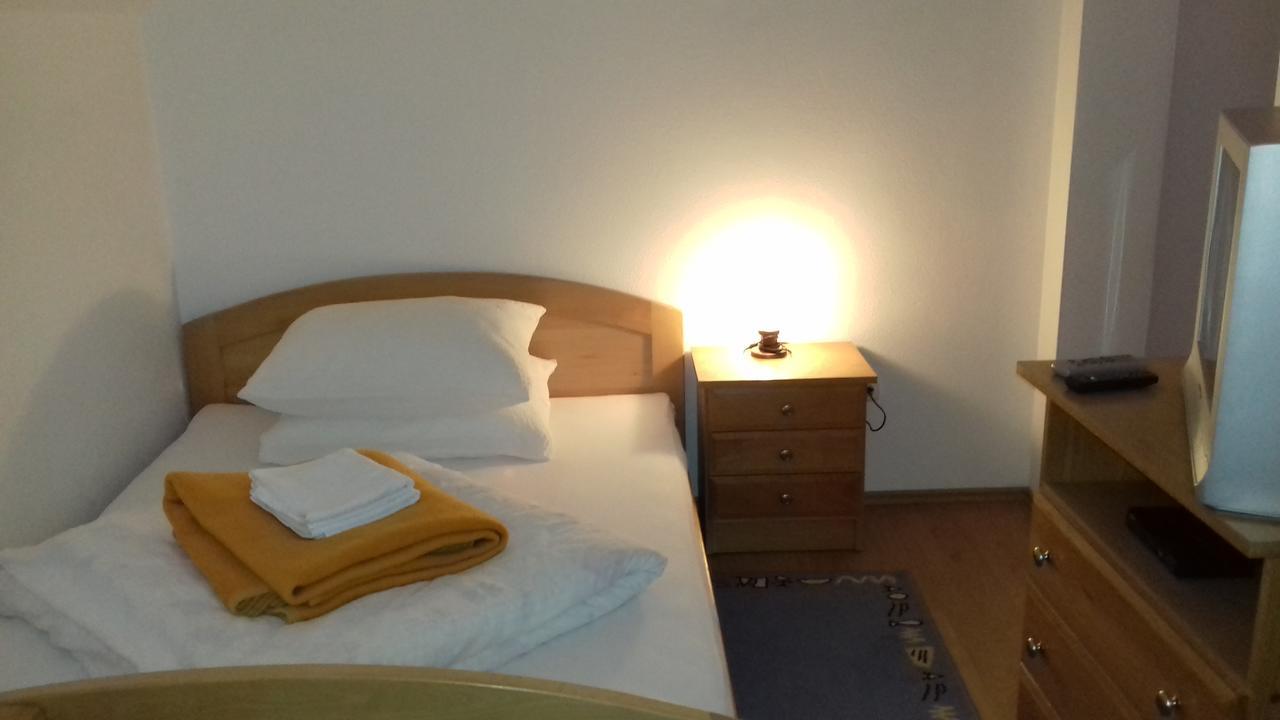 Gradska Kavana Guest House Kupres  Extérieur photo